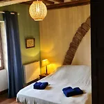 Villa Prieure Saint Leonard, Xieme Siecle, Baie Du Mont Saint Michel