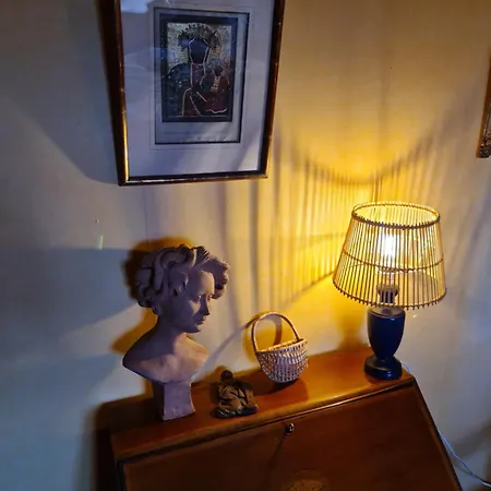 Villa Prieure Saint Leonard, Xieme Siecle, Baie Du Mont Saint Michel